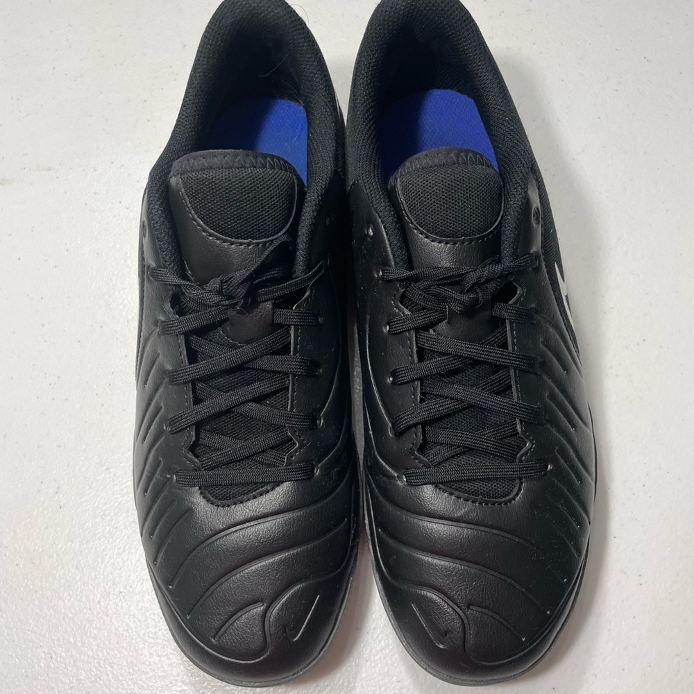 Nike Tiempo Legend Black Womens Athletic Shoes Size 8 SB-FA